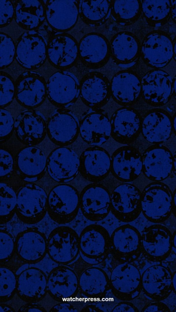 Neon Abyss: Distressed Electric Blue Grid Pattern Wallpaper