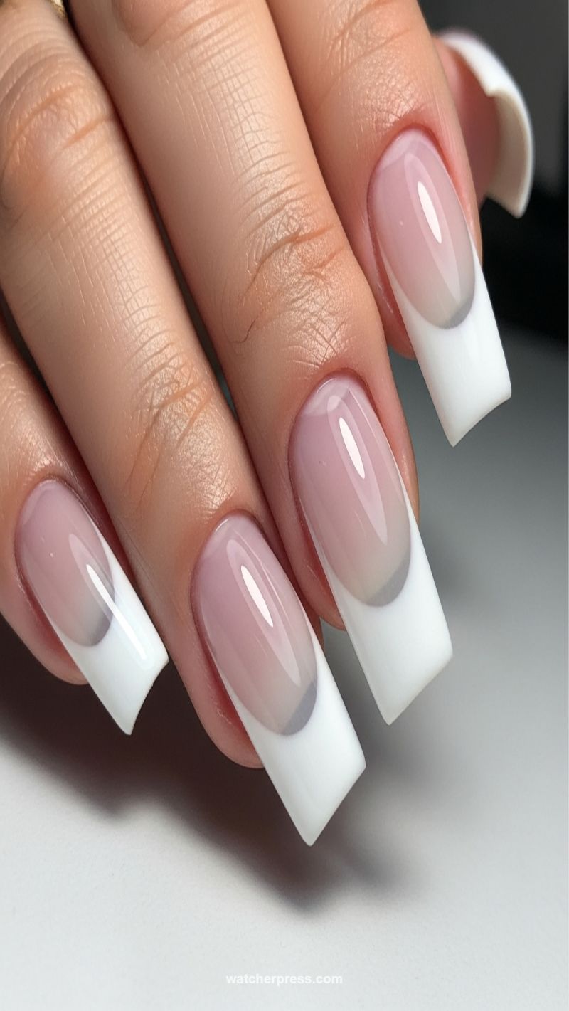 High-Fashion Structure: The Bold Square French