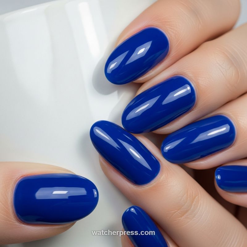 The Classic High-Gloss Cobalt Manicure